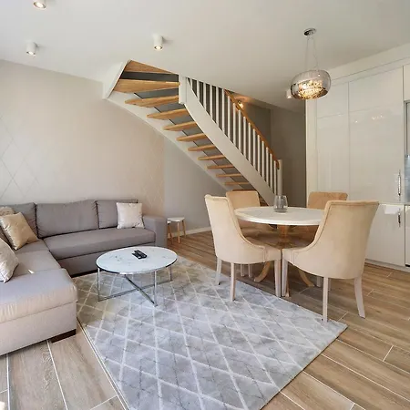 Sun Seasons 24 - Four Seasons Apartment *